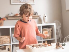 Får man lämna barn på förskola när man är sjuk? Och 6 andra situationer Får man lämna barn på förskola när man är sjuk