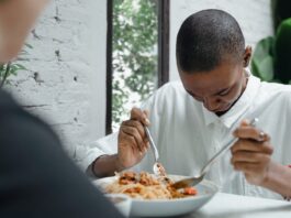 Fläckborttagning – Så får du bort vin, blod, fett och svett-fläckar! fläckborttagning