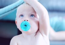 Napp eller inte? Vi går igenom fördelar, nackdelar och alternativ! napp eller inte