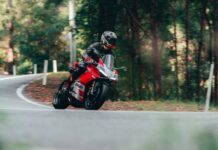 Vad är snabbast, bil eller motorcykel? Det enkla svaret! vad är snabbast bil eller motorcykel