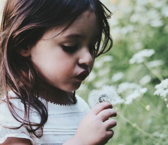 Franska namn – 100 vackert klingande franska pojk- och flicknamn franska namn