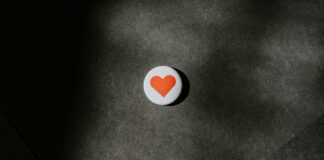 Så gör du hemmet hjärtsäkert som småbarnspappa hjärtstartare i hemmet